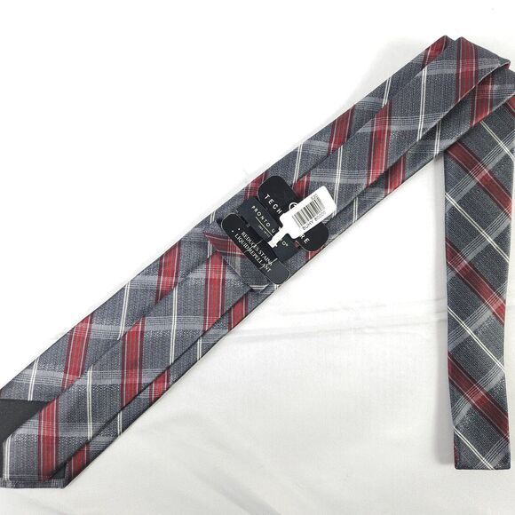 NWT Pronto Uomo Gray Plaid Techno-Care Liquid Repellent Silk Slim Tie 58" x 3" - Picture 2 of 6
